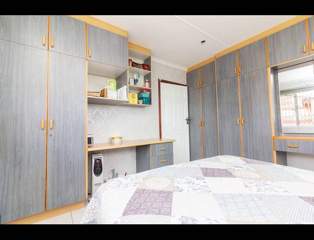 4 BEDROOM HOUSE FOR SALE IN ARENA PARK